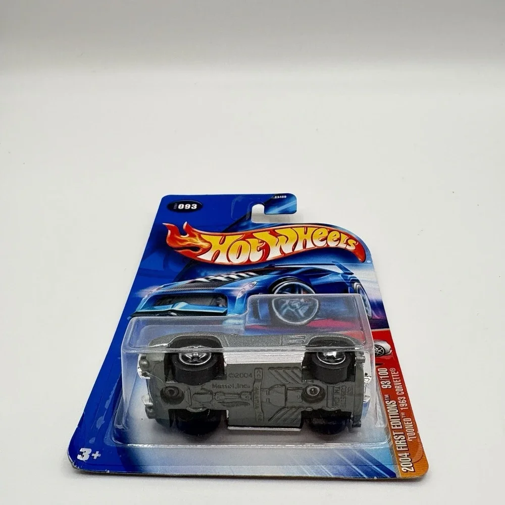 2004 First Editions Cool-One, Crooze Batmobile, Tooned 1963 Corvette Hot Wheels